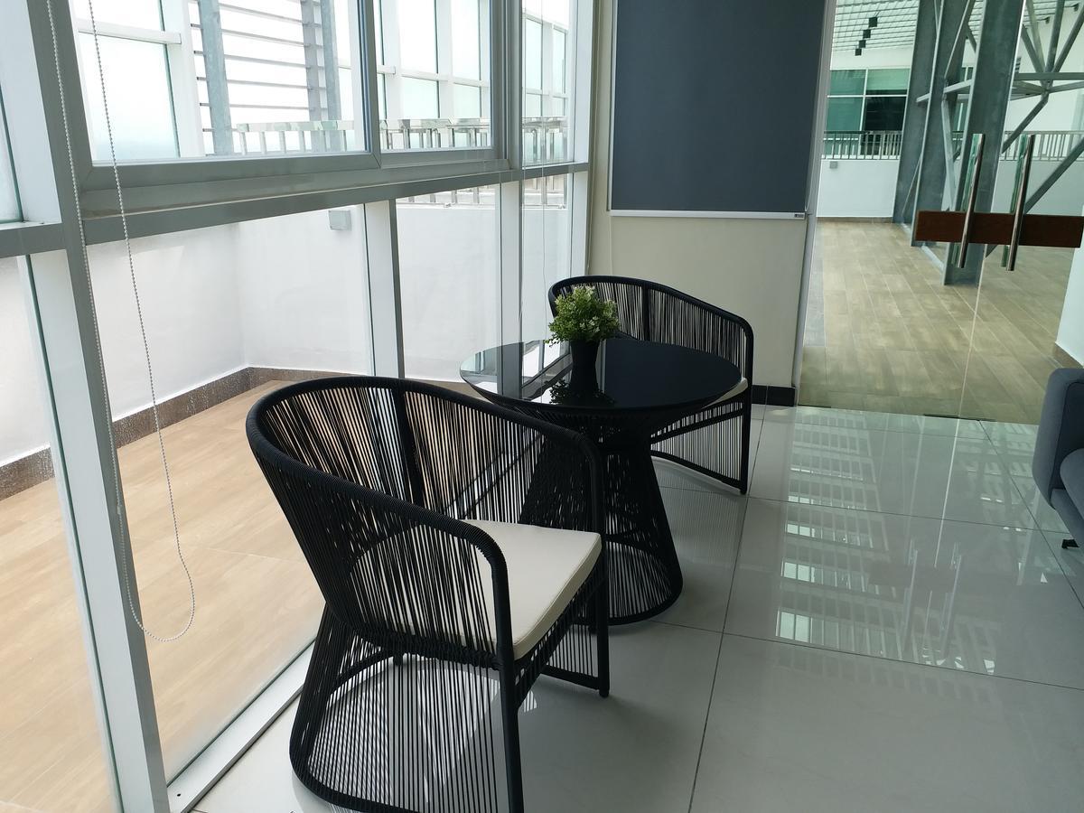 Jb City Paragon Serviced Apartment Johor Bahru Exterior foto