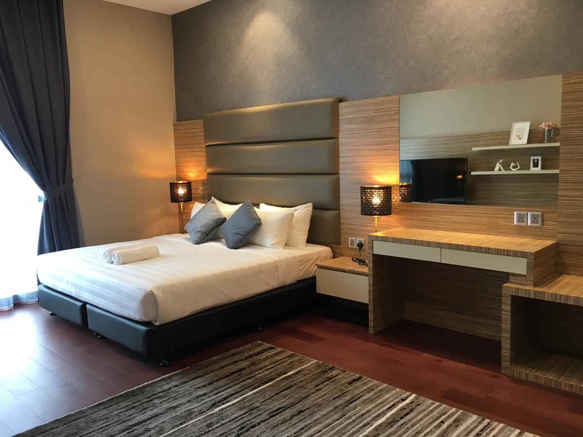 Jb City Paragon Serviced Apartment Johor Bahru Exterior foto