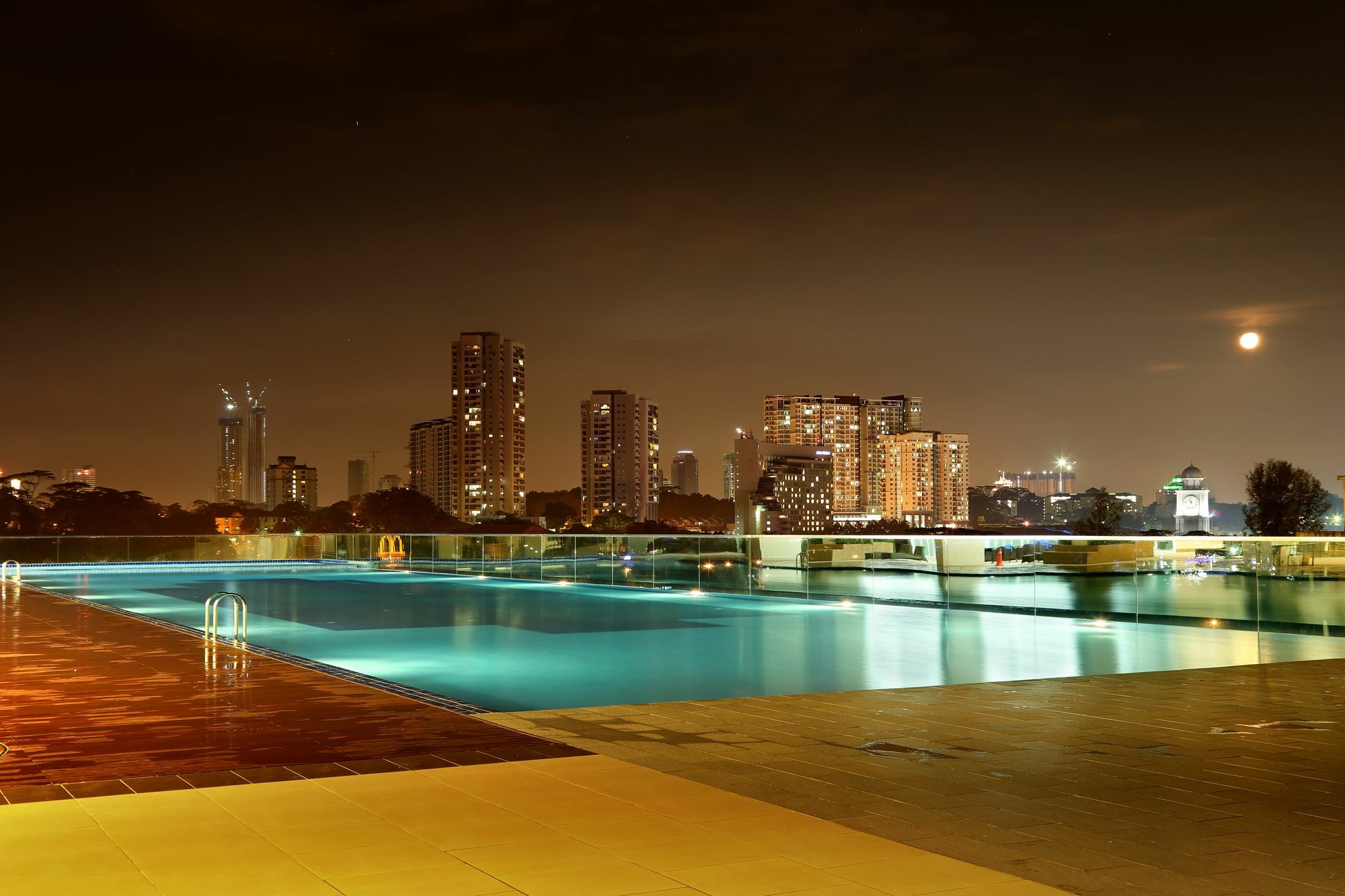 Jb City Paragon Serviced Apartment Johor Bahru Exterior foto